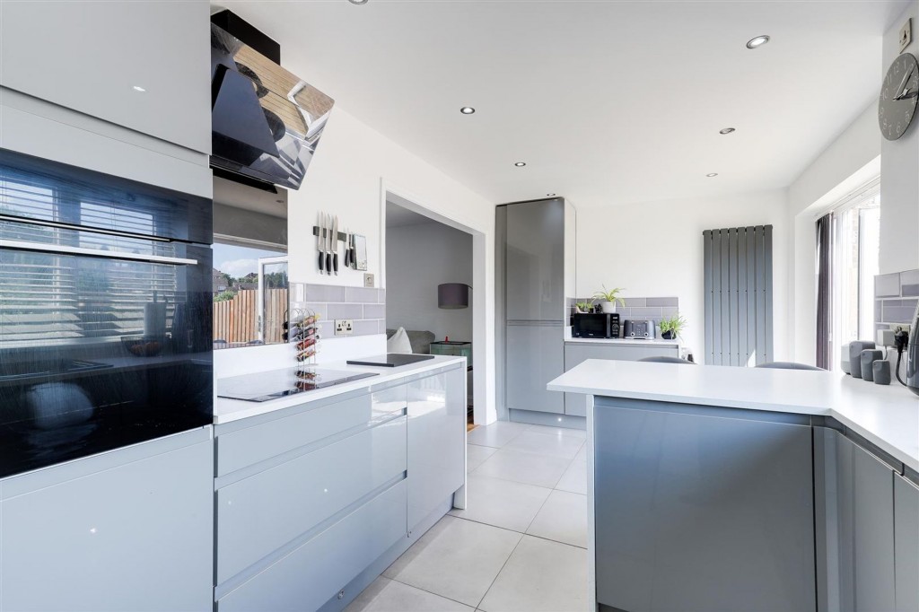 Southcliffe Road, Carlton, NG4