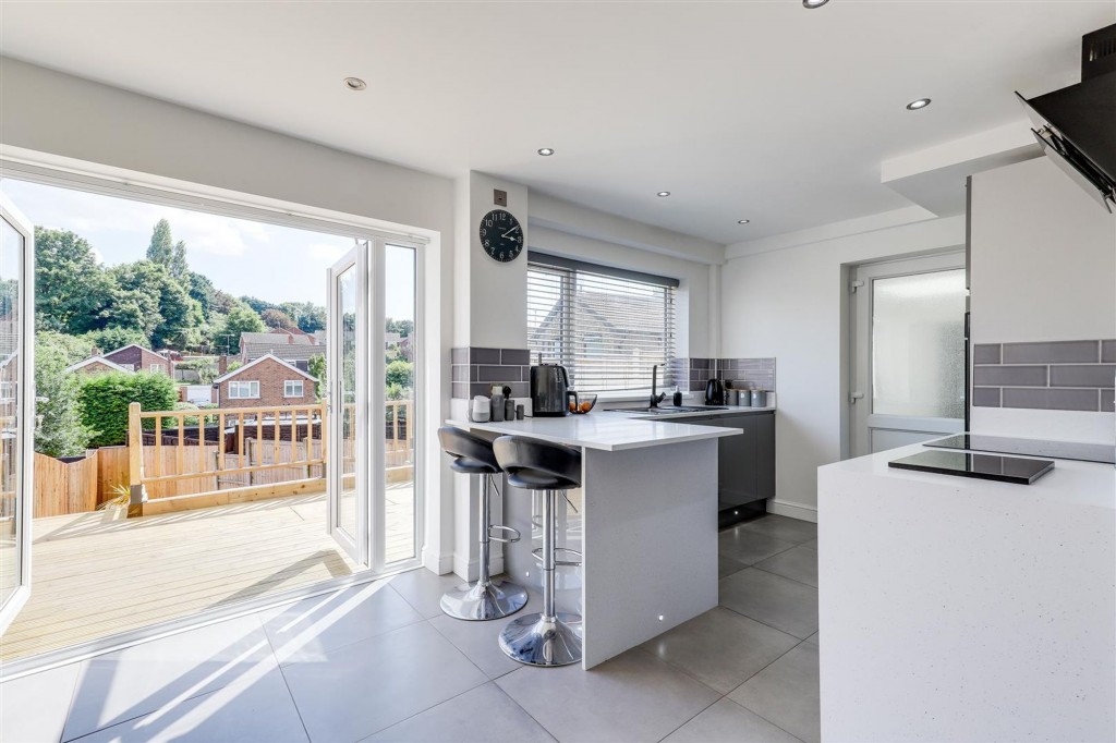 Southcliffe Road, Carlton, NG4