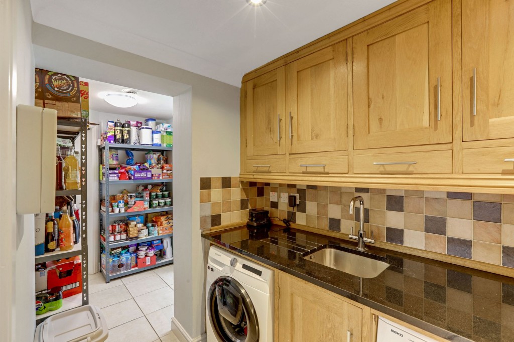 Dalestorth Road, Sutton-In-Ashfield, NG17