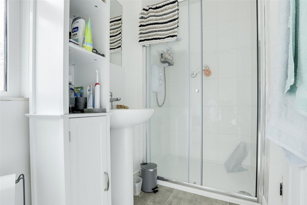 Redhill Road, Arnold, NG5