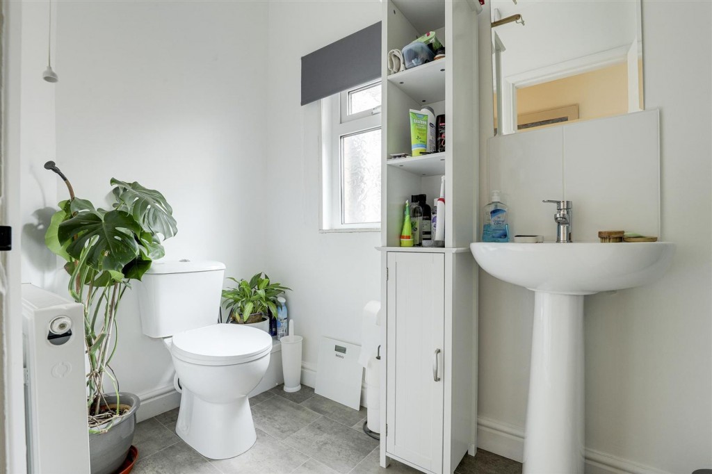 Redhill Road, Arnold, NG5