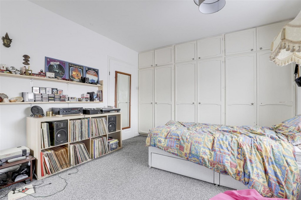 Redhill Road, Arnold, NG5