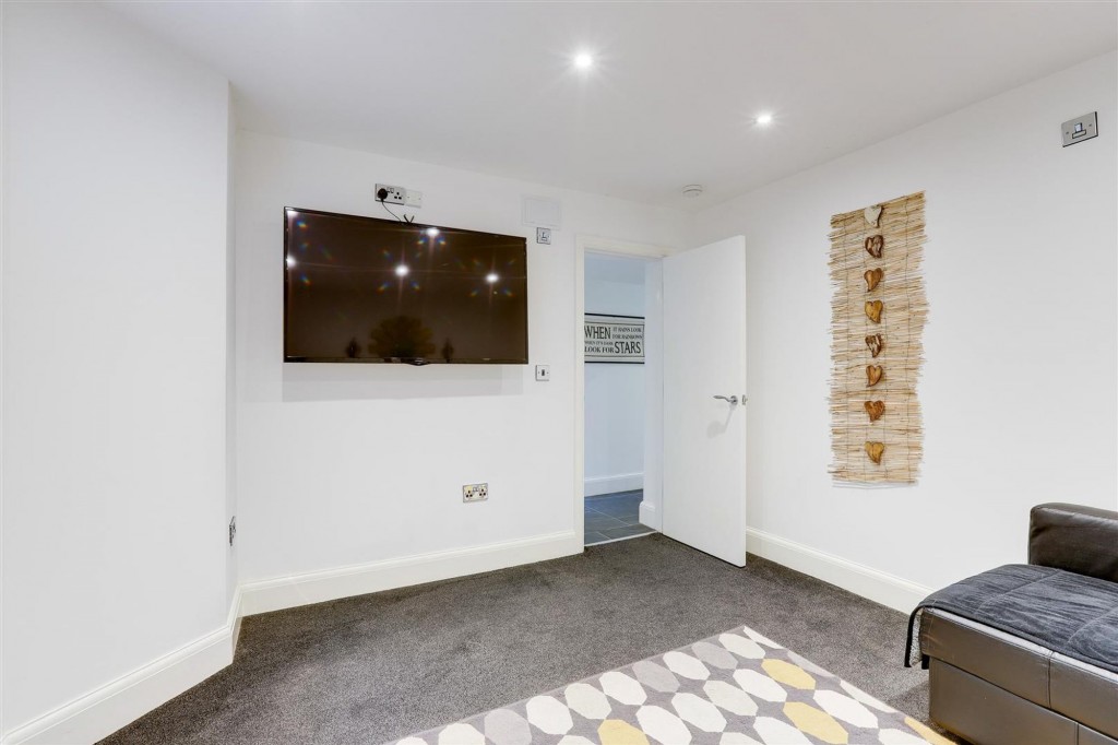 Sherwood Vale, Nottingham, NG5