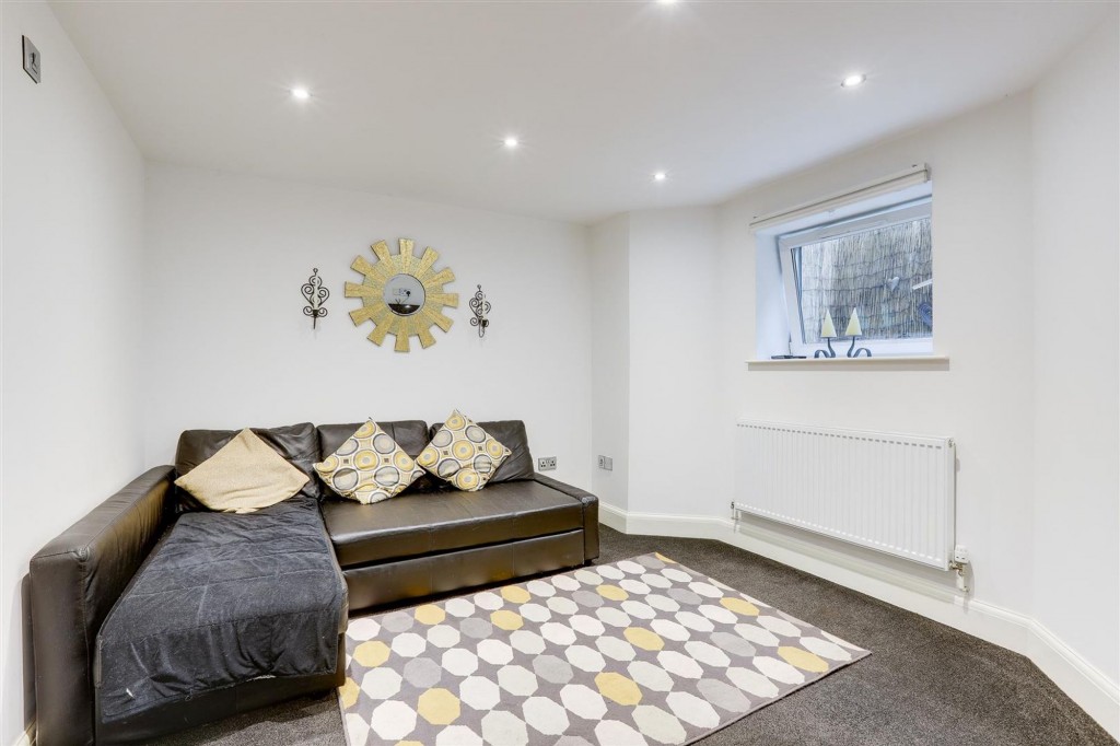 Sherwood Vale, Nottingham, NG5