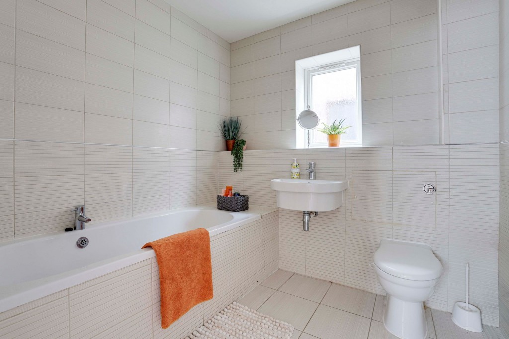 Dale Avenue, Mapperley, NG3