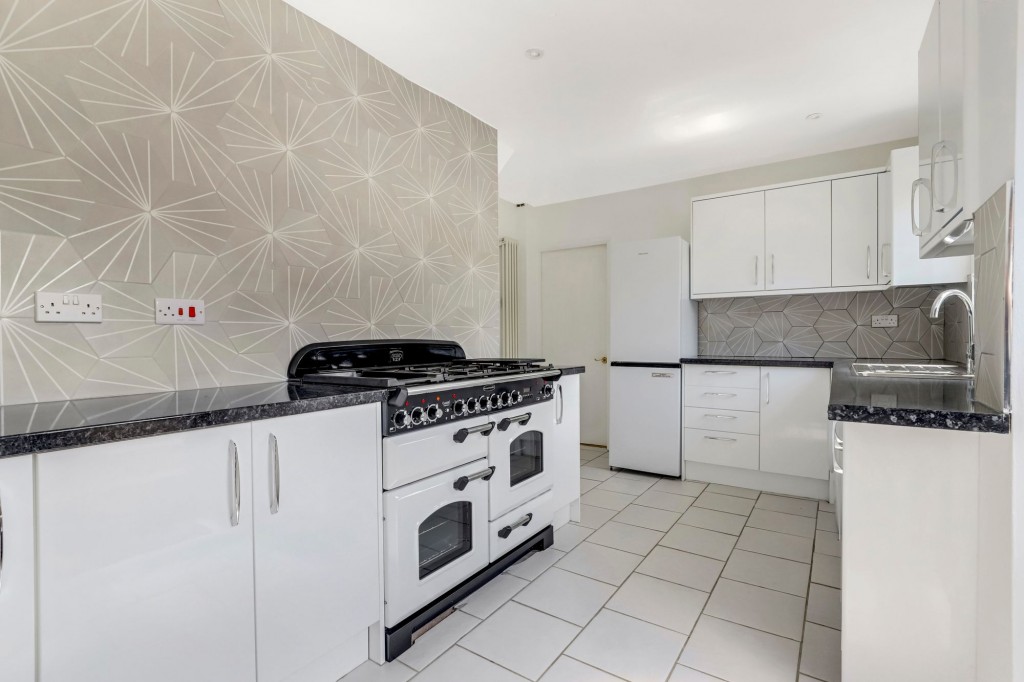 Rolleston Drive, Arnold, NG5