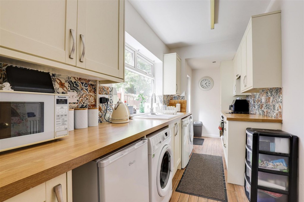 Repton Road, Nottingham, NG6