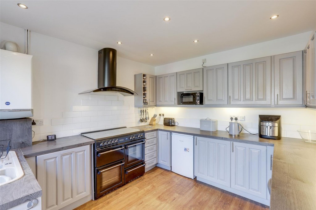 Thorneywood Road, Long Eaton, NG10