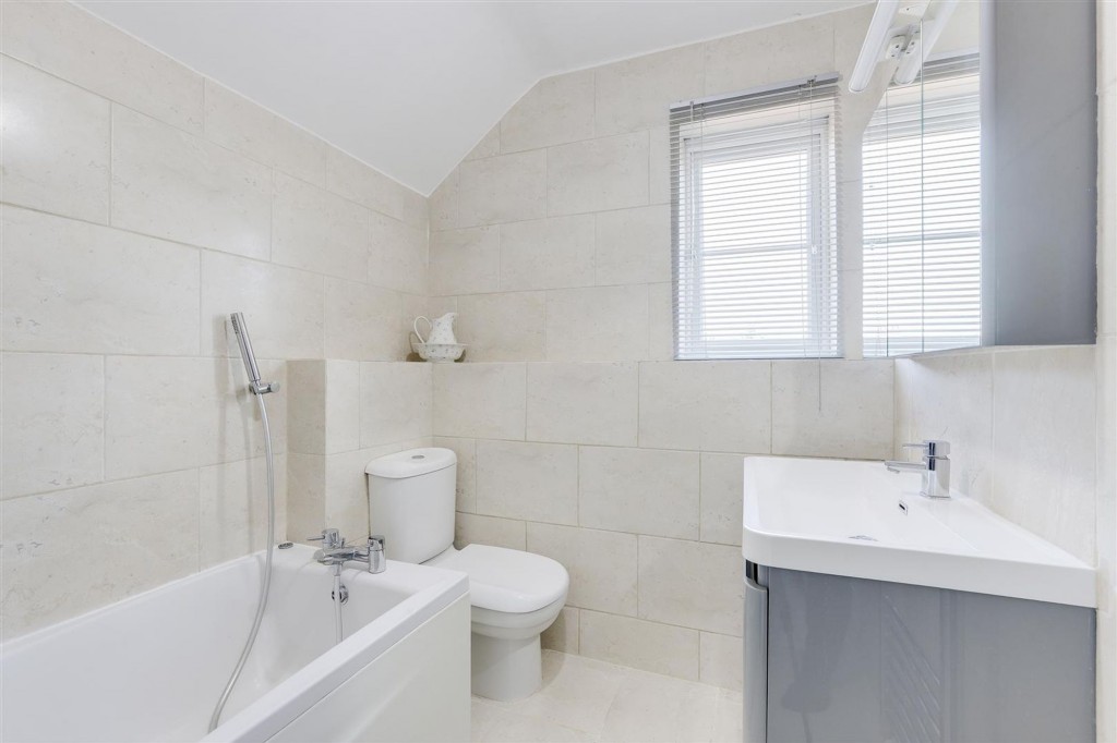 Thorneywood Road, Long Eaton, NG10