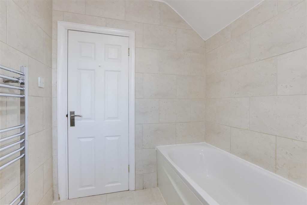 Thorneywood Road, Long Eaton, NG10