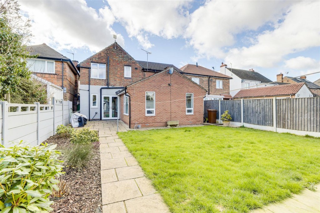 Thorneywood Road, Long Eaton, NG10