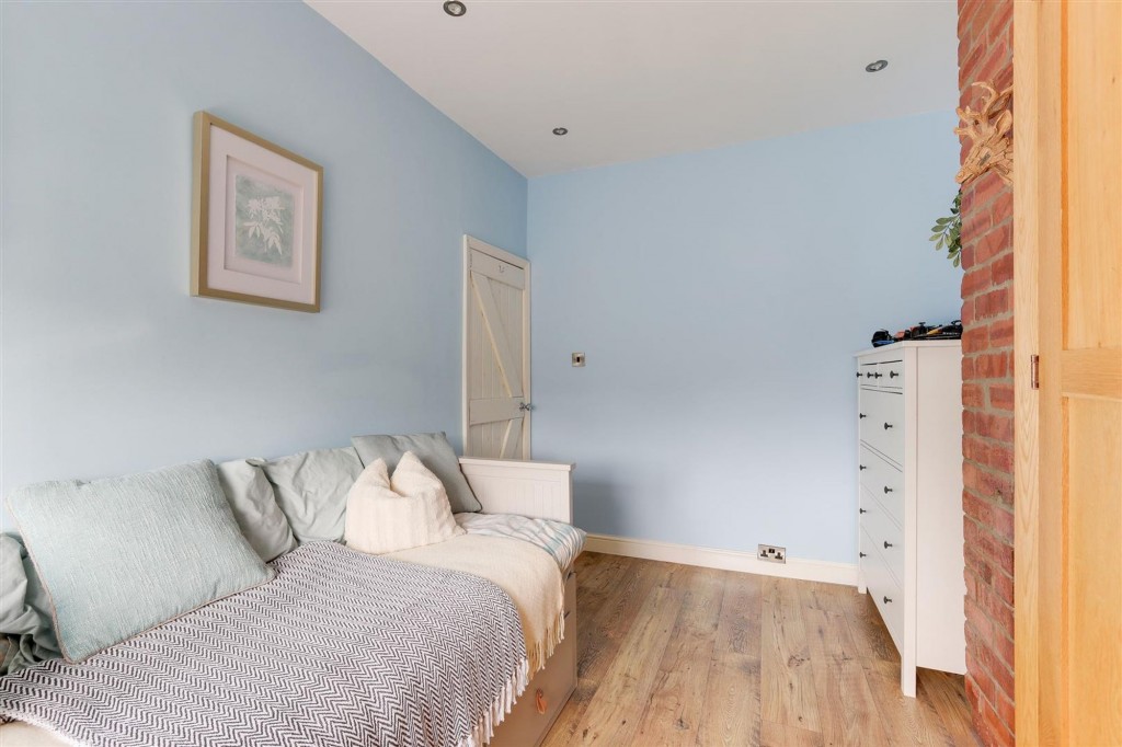 Lock Lane, Sandiacre, NG10