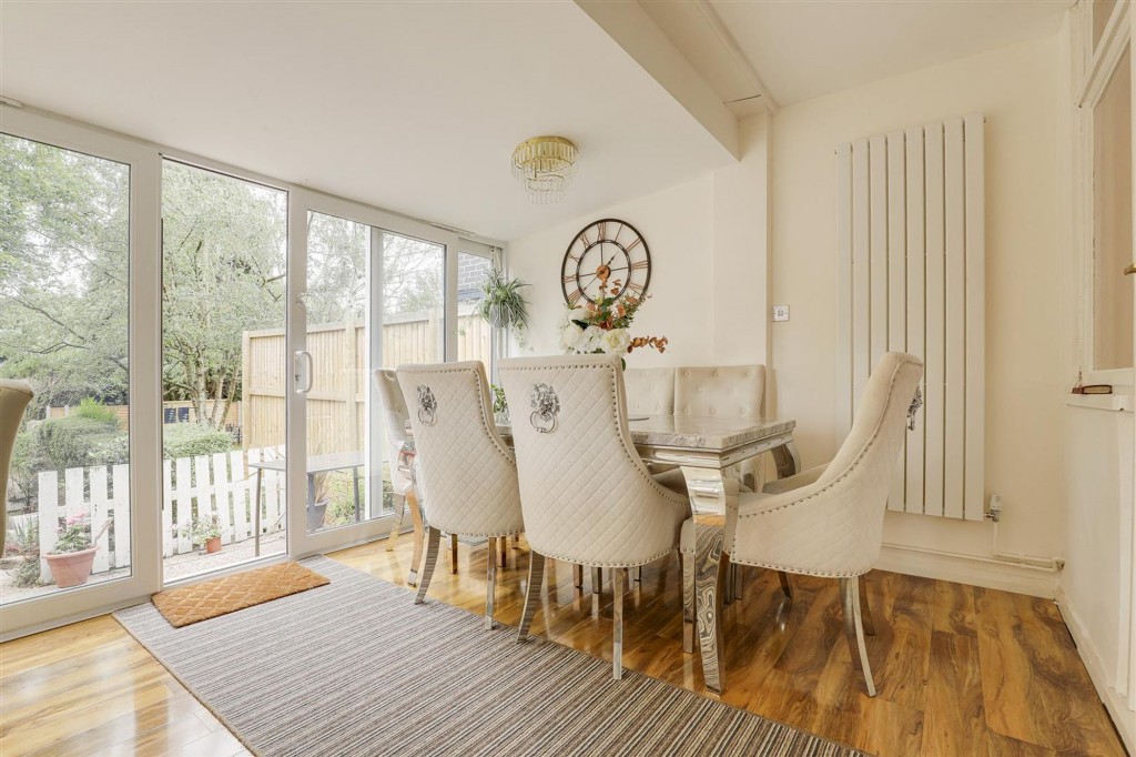 Derby Road, Beeston, NG9