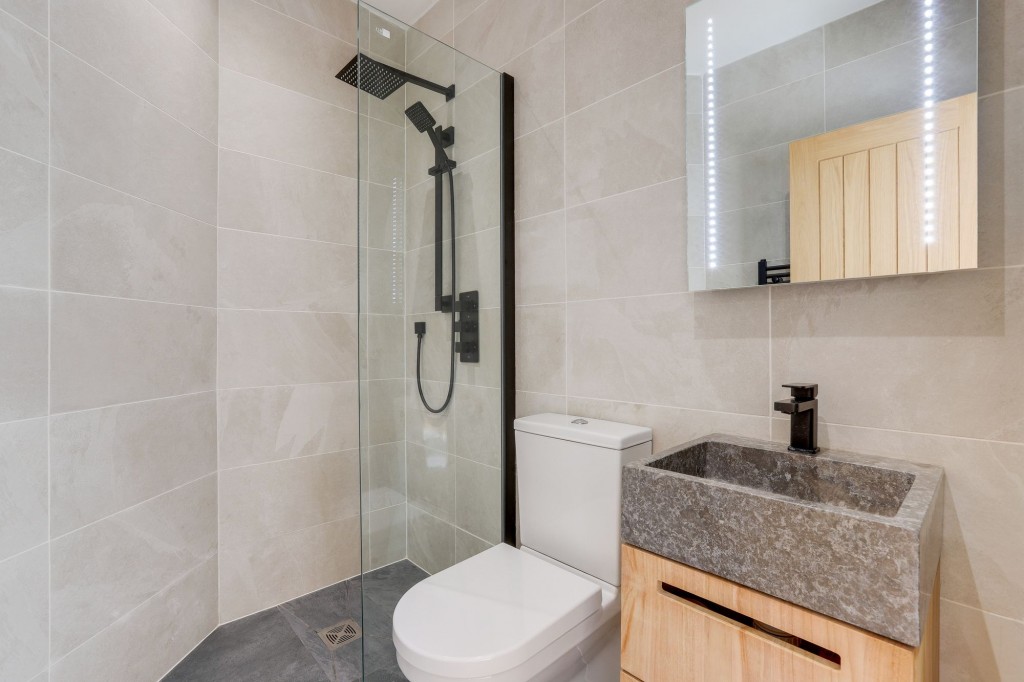 Woodford Road, Hucknall, NG15