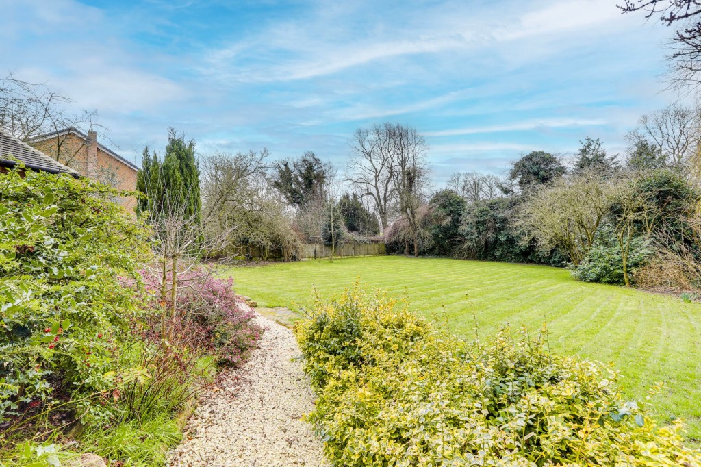 Woodford Road, Hucknall, NG15