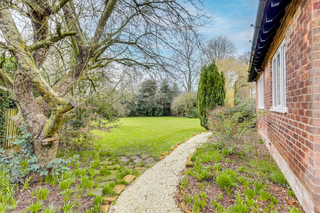 Woodford Road, Hucknall, NG15