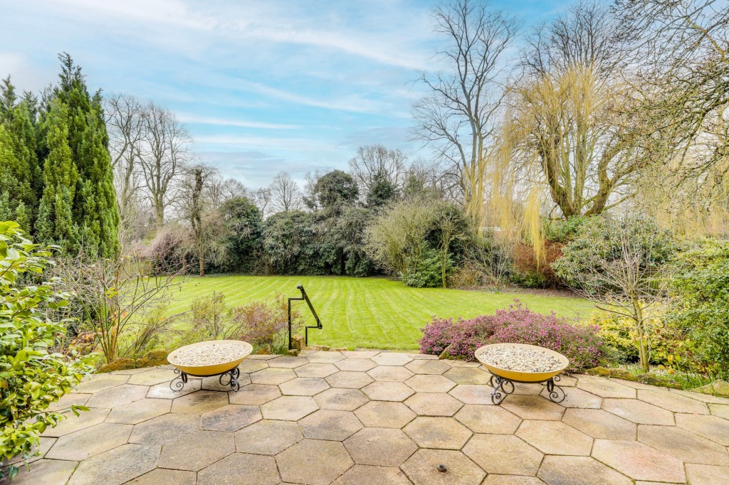 Woodford Road, Hucknall, NG15