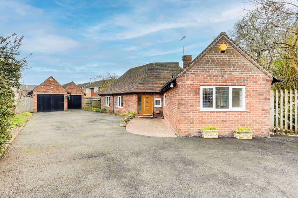 Woodford Road, Hucknall, NG15