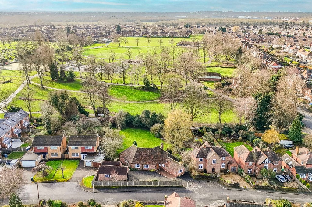 Woodford Road, Hucknall, NG15