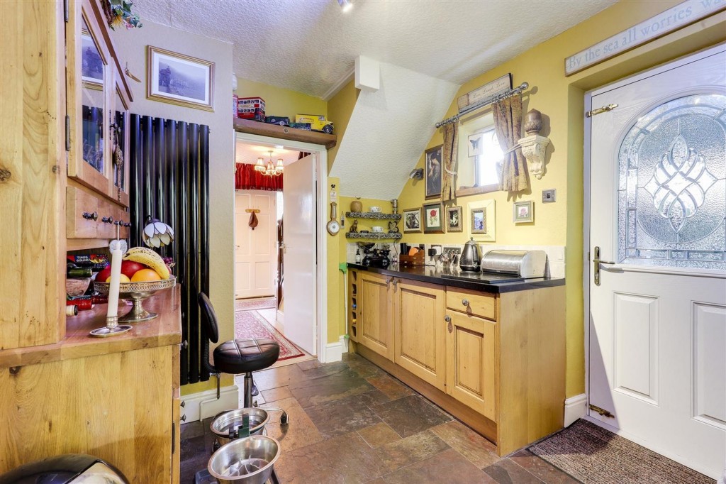 Willow Crescent, Gedling, NG4