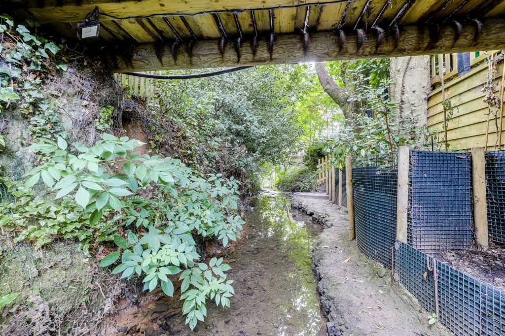 Willow Crescent, Gedling, NG4