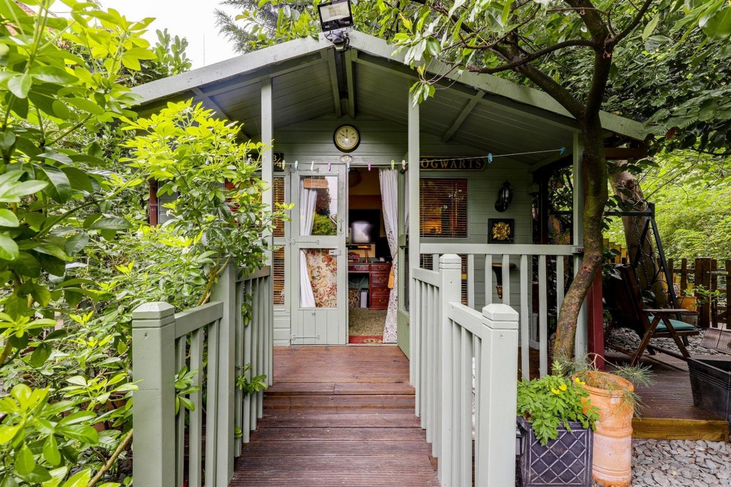 Willow Crescent, Gedling, NG4