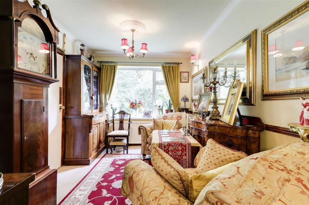 Willow Crescent, Gedling, NG4