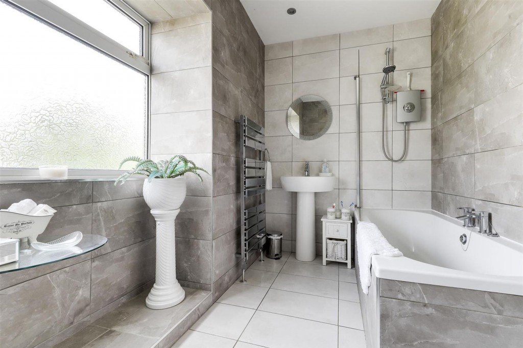 Canver Close, Nottingham, NG8