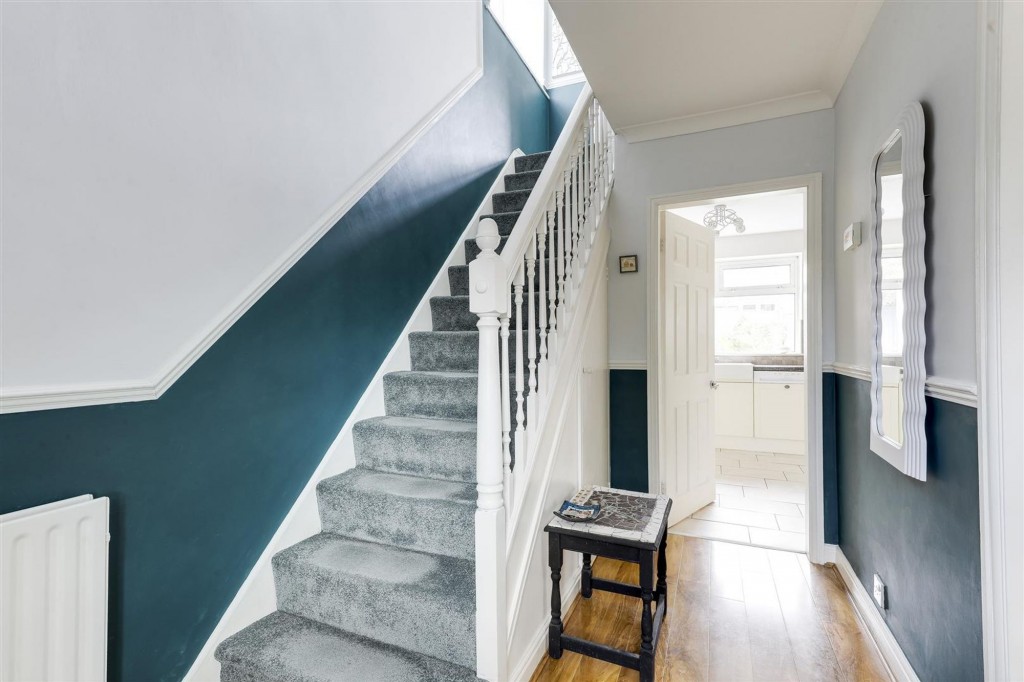 Canver Close, Nottingham, NG8