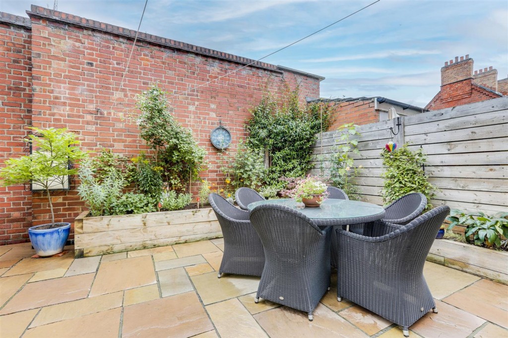 St. Albans Road, Bestwood Village, NG6