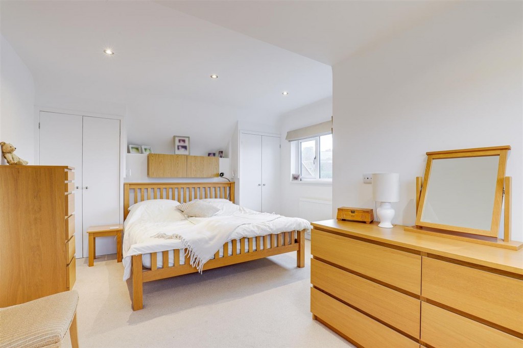 Broadmead, Burton Joyce, NG14