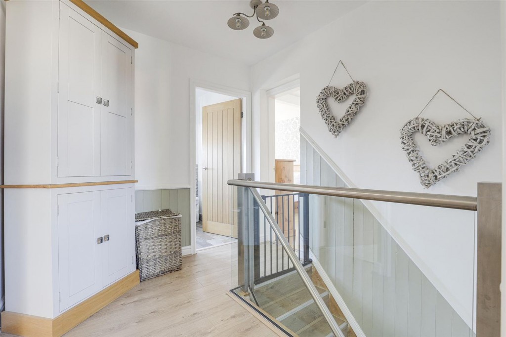 Gloucester Avenue, Sandiacre, NG10