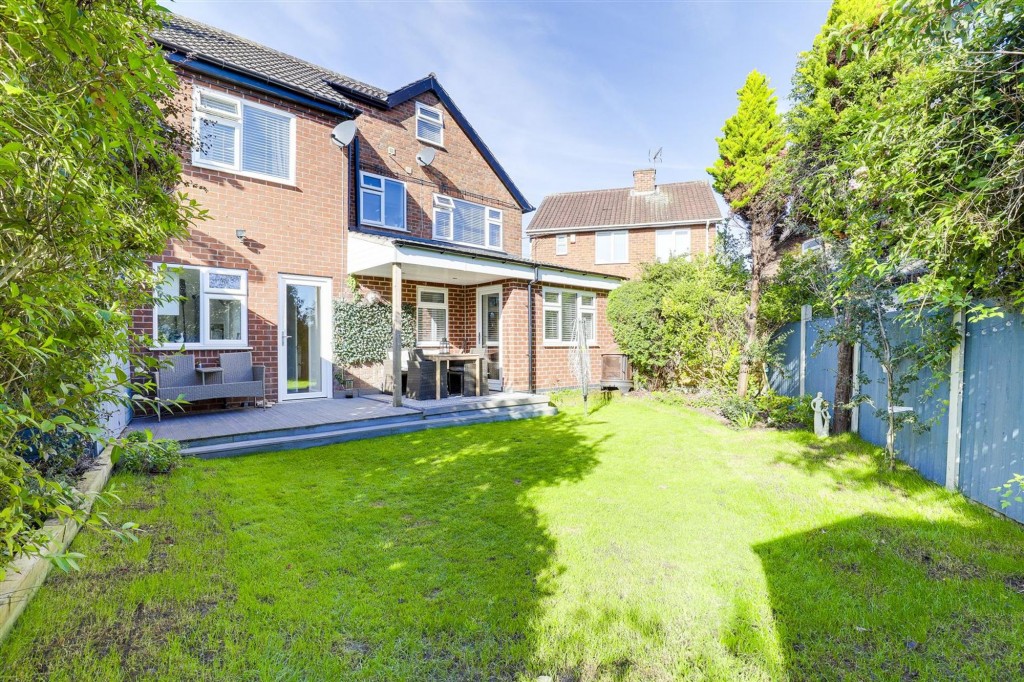 Gloucester Avenue, Sandiacre, NG10