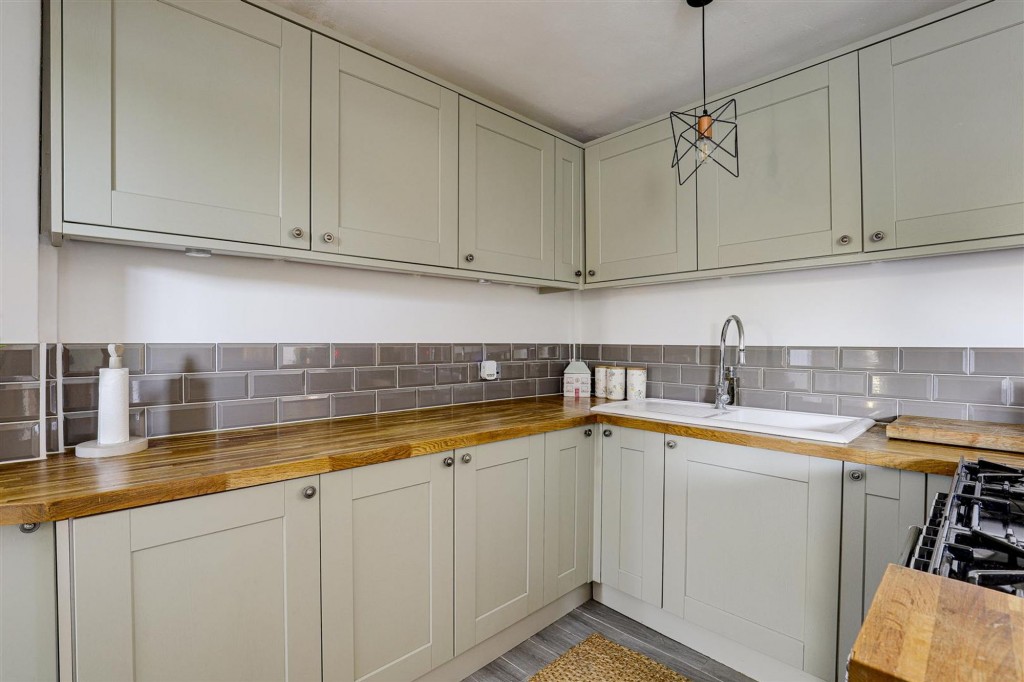 Gloucester Avenue, Sandiacre, NG10