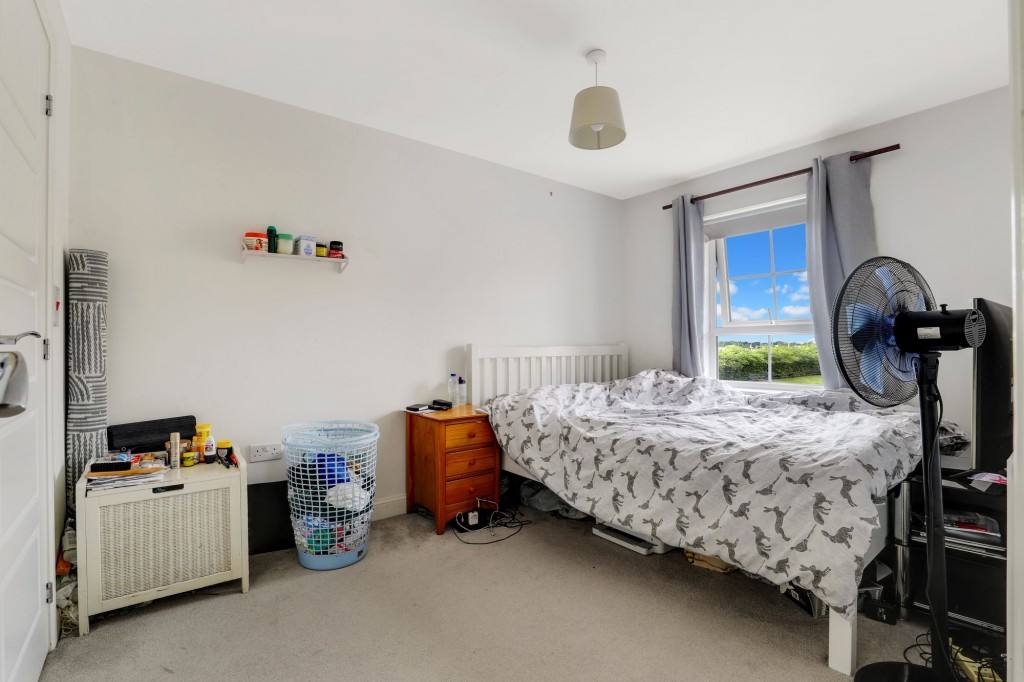 Gum Tree Close, Edwalton, NG12