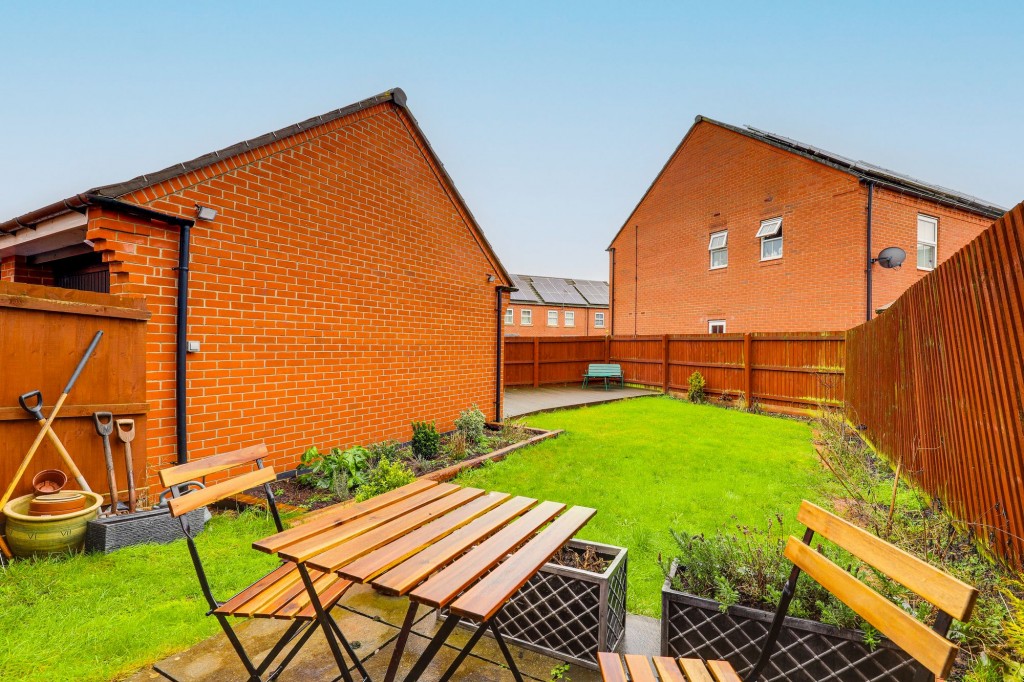 Latin Grove, Hucknall, NG15