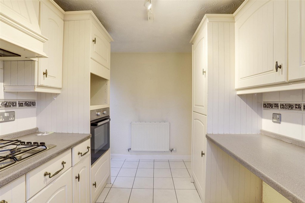 Rothbury Avenue, Trowell, NG9