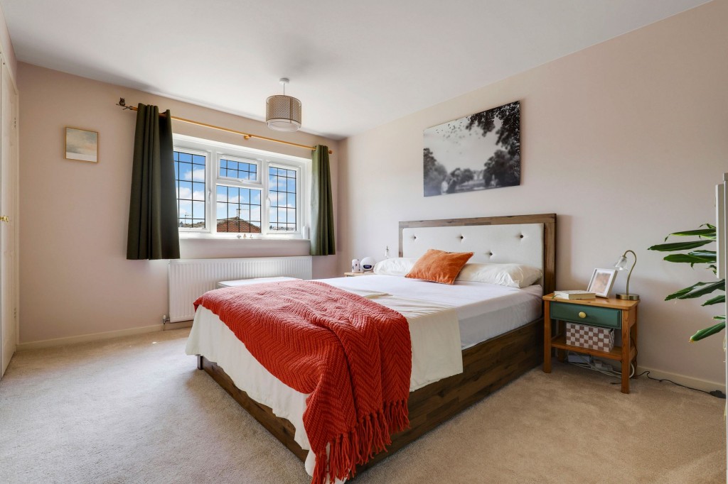 Holkham Close, Arnold, NG5