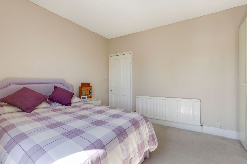 Ton Lane, Lowdham, NG14
