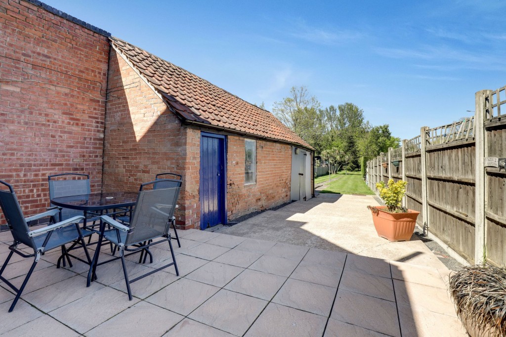 Ton Lane, Lowdham, NG14