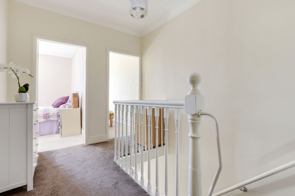 Ton Lane, Lowdham, NG14