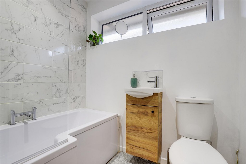 Cherrywood Gardens, Nottingham, NG3