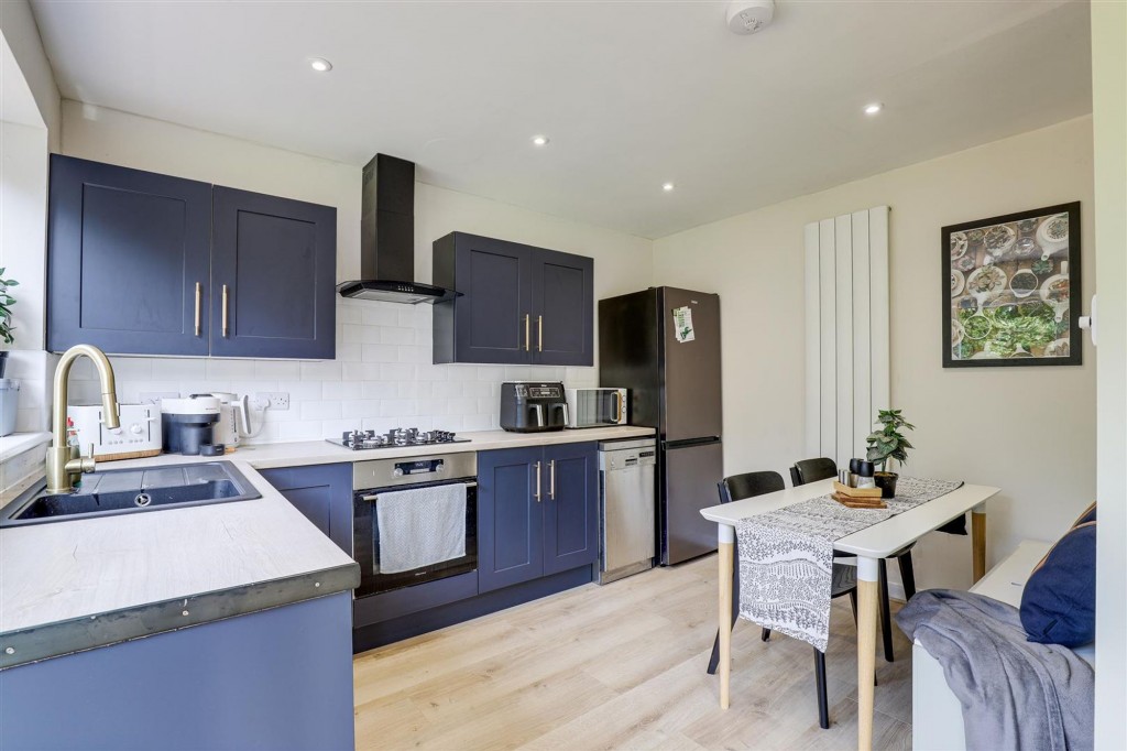 Cherrywood Gardens, Nottingham, NG3