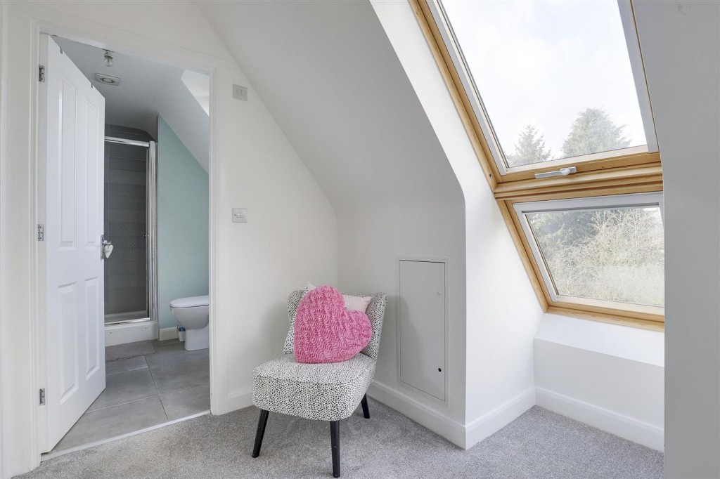 Peregrine Road, Hucknall, NG15