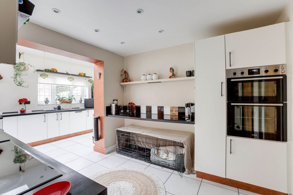 Sheriffs Lea, Toton, NG9