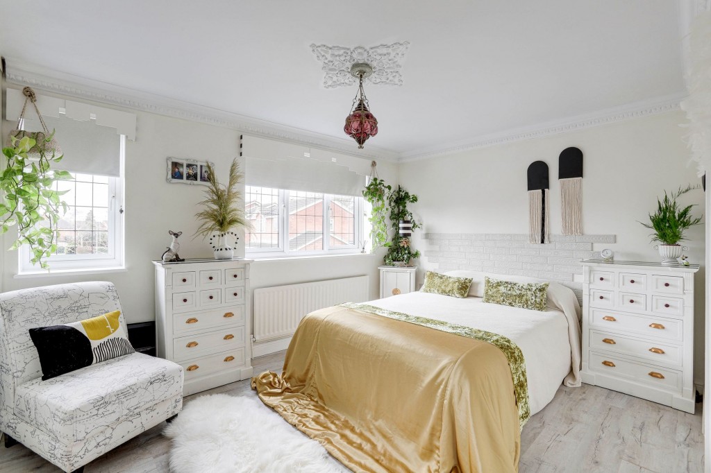 Sheriffs Lea, Toton, NG9