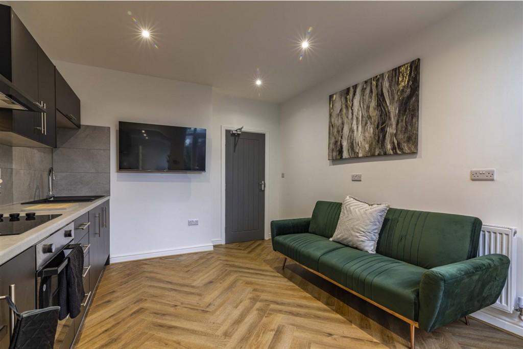 Wellington Street, Long Eaton, NG10