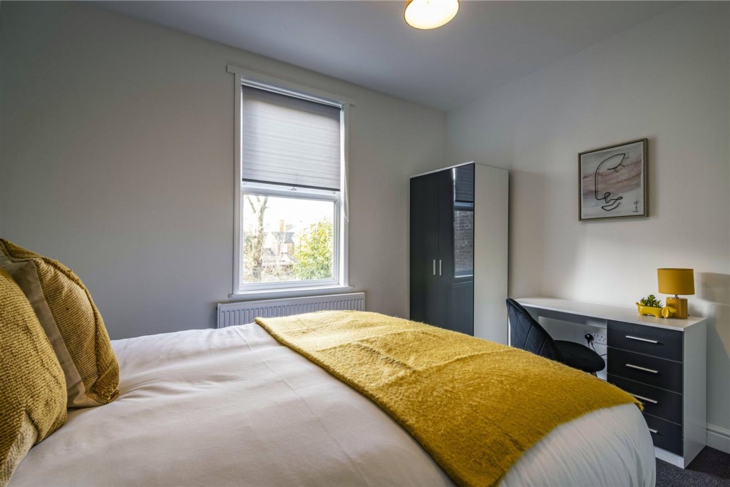 Wellington Street, Long Eaton, NG10