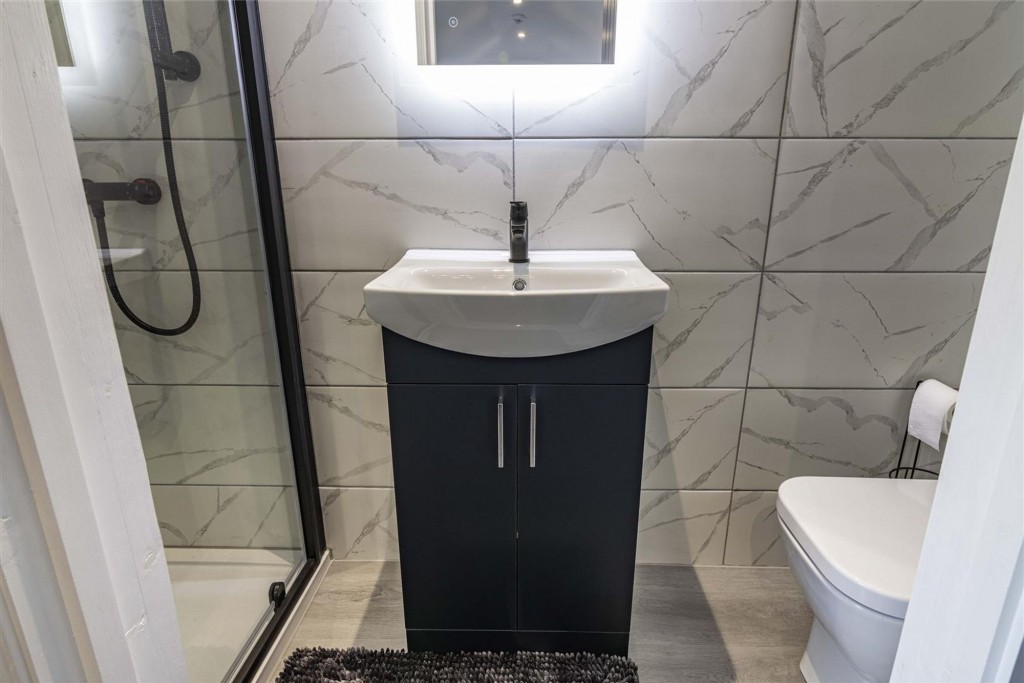 Wellington Street, Long Eaton, NG10