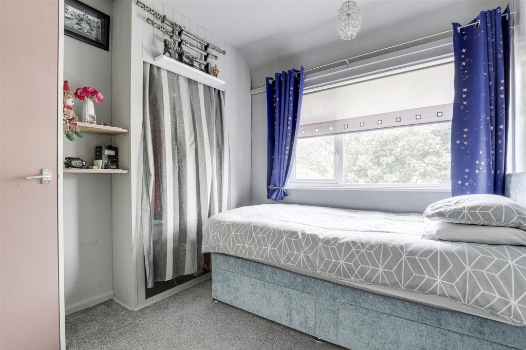 Manton Crescent, Beeston, NG9